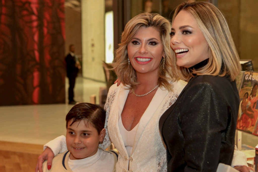 CARLA BOLLA SE UNE A TIME DE EMPRESÁRIAS DE SUCESSO E COMPARTILHA SUA