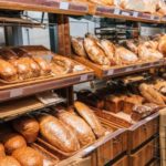 A padaria que virou destino: o fenômeno por trás dos turistas em fila por pão artesanal